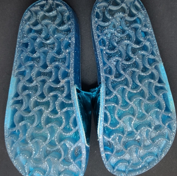 📻4/$15 Sz2 Mermaid slides - Picture 11 of 11